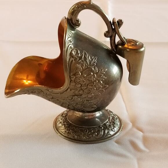 Vintage Leonard silverplated sugar bowl/sugar scuttle about five inches tall - Picture 11 of 11